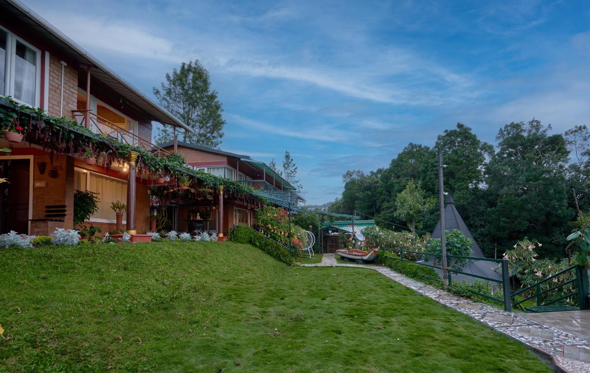 De Rock Jungle Living Resort Coonoor Esterno foto