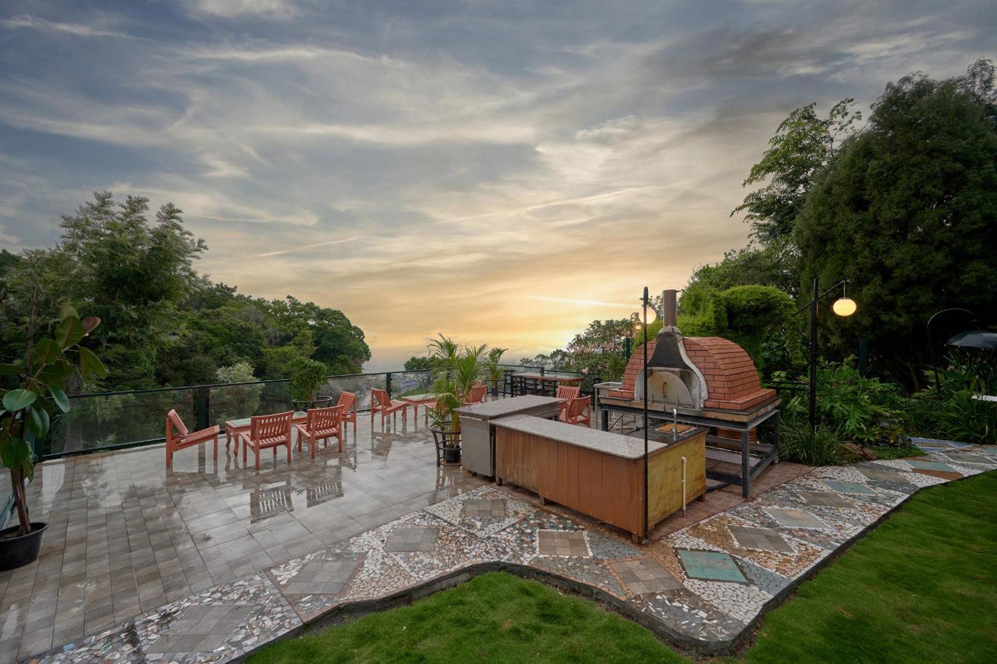 De Rock Jungle Living Resort Coonoor Esterno foto