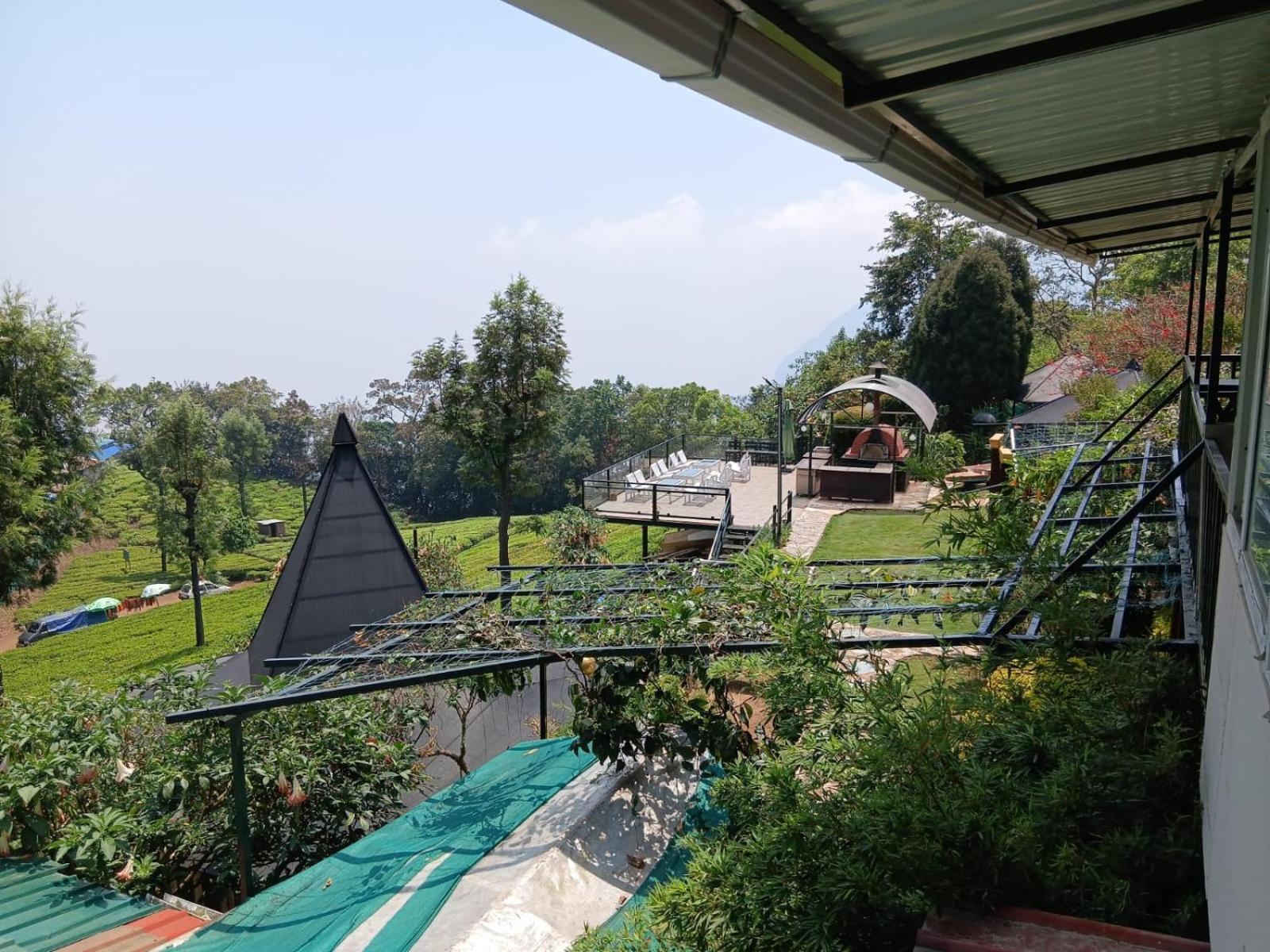 De Rock Jungle Living Resort Coonoor Esterno foto